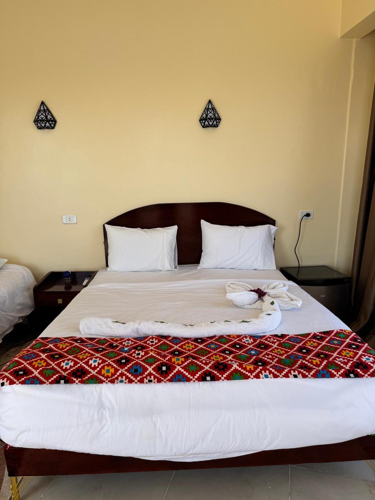 Doroka Nubian House Hostel Aswan Buitenkant foto
