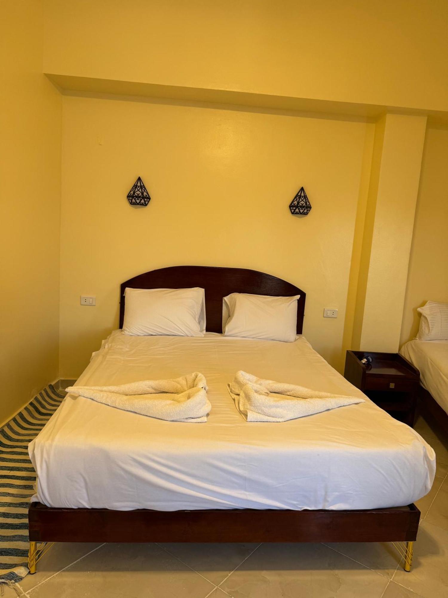 Doroka Nubian House Hostel Aswan Buitenkant foto